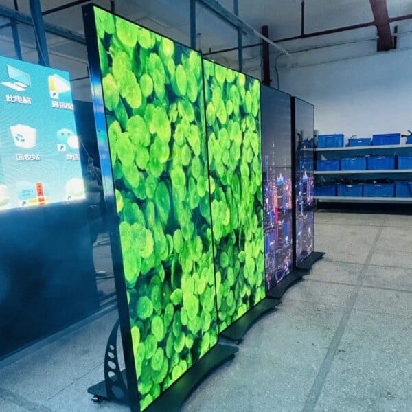 LED Display Digital Portable Display Shopping Mall Mirror LED Screen P2.5 Poster Digital Signage and Display