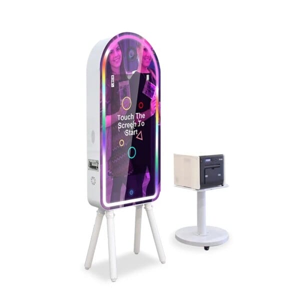 2024 New Digital Signage and Displays Mirror Touch Photo Booth